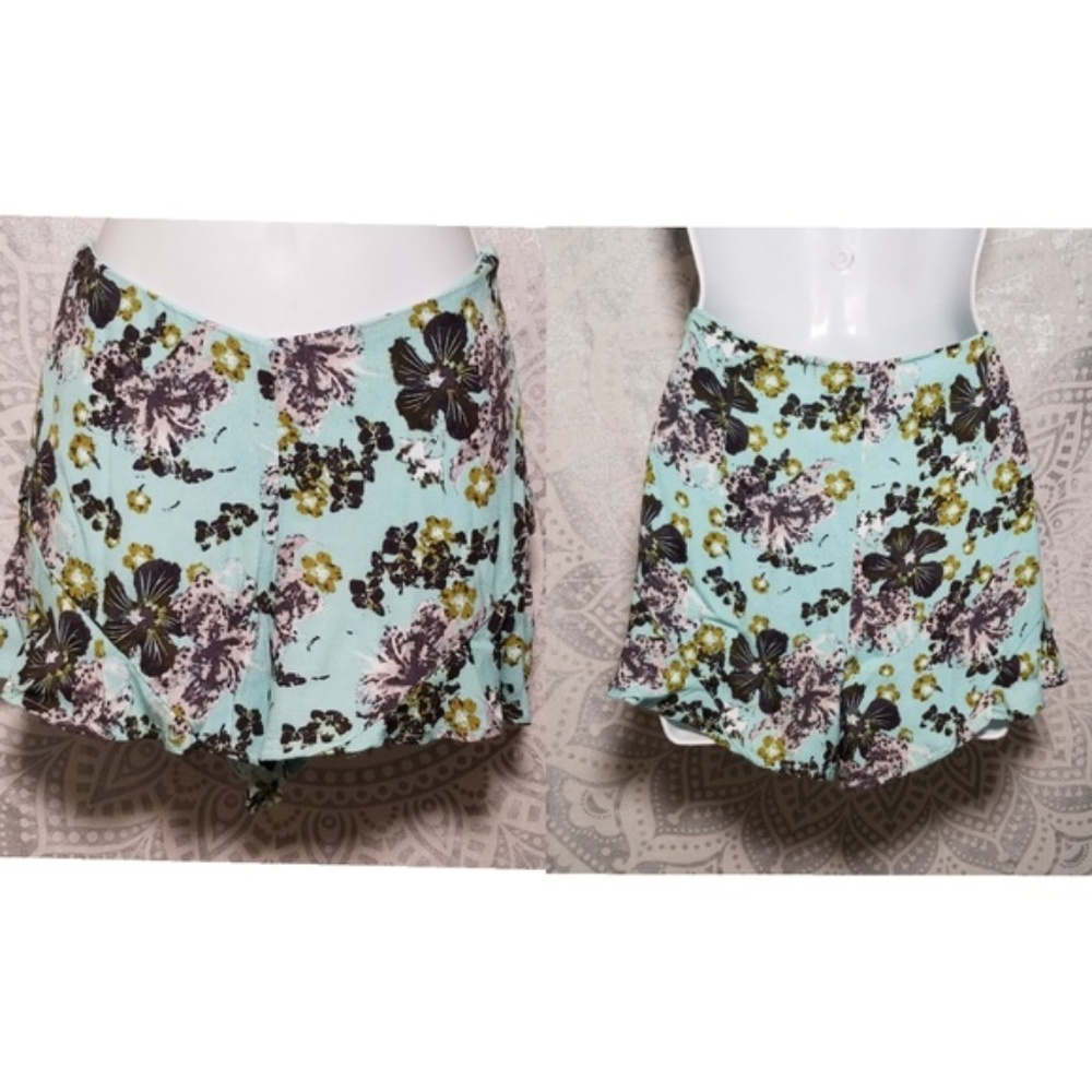 Free People Floral Boho Hippie Shorts 2 - Picture 4 of 5